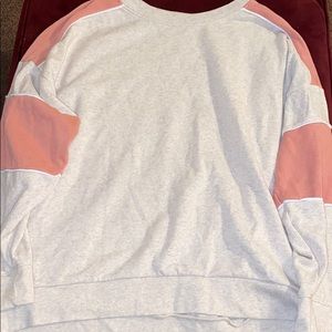 Women’s Crew Neck Sweatshirt